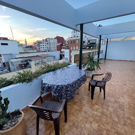 Appartement Centre-Ville Avec Piscine Pour Enfants Tanger Exterior foto